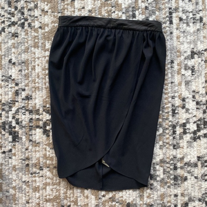 Alice + Olivia Leather Trim‎ skirt